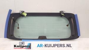 Used Rear window Hyundai Santa Fe I 2.0 16V 4x2 Price € 70,00 Margin scheme offered by Autorecycling Kuijpers