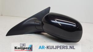 Usagé Rétroviseur extérieur gauche Opel Tigra Twin Top 1.4 16V Prix € 25,00 Règlement à la marge proposé par Autorecycling Kuijpers