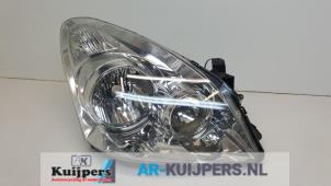 Used Headlight, right Toyota Corolla Verso (R10/11) 1.6 16V VVT-i Price € 151,25 Inclusive VAT offered by Autorecycling Kuijpers