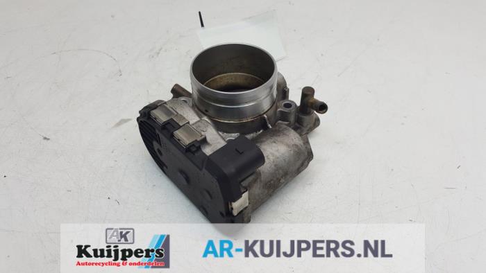 Gebrauchte Drosselklappengehäuse Volkswagen Golf IV (1J1) 2.0 Preis € 49,00 Margenregelung angeboten von Autorecycling Kuijpers
