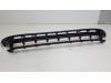 Bumper grille from a Volkswagen Polo VI (AW1) 1.0 12V BlueMotion Technology 2022