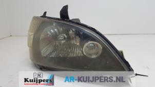 Używane Reflektor prawy Daihatsu YRV (M2) 1.3 16V DVVT Cena € 30,00 Procedura marży oferowane przez Autorecycling Kuijpers