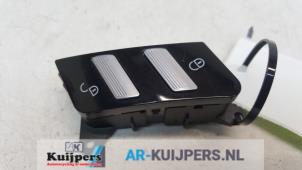 Used Central locking switch Mercedes S (W221) 3.0 S-350 BlueTec 24V Price € 14,00 Margin scheme offered by Autorecycling Kuijpers