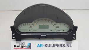 Used Odometer KM Mercedes A (W168) 1.6 A-160 Price € 65,00 Margin scheme offered by Autorecycling Kuijpers