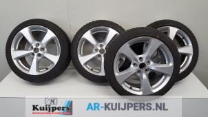 Usagé Kit jantes + pneus d'hivers Volkswagen Golf V (1K1) 1.6 Prix € 195,00 Règlement à la marge proposé par Autorecycling Kuijpers