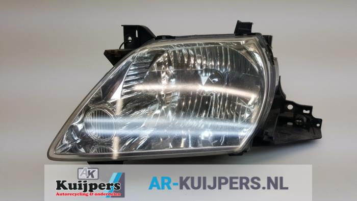 Używane Reflektor lewy Mazda MPV (LW19/69) 2.0 CiTD 16V Cena € 39,00 Procedura marży oferowane przez Autorecycling Kuijpers