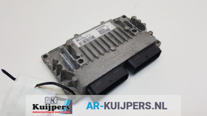 Used Engine management computer Renault Clio III (BR/CR) 1.6 16V Price € 50,00 Margin scheme offered by Autorecycling Kuijpers