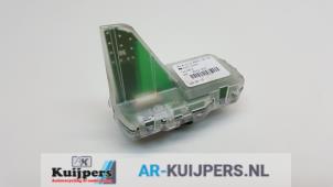 Used GPS antenna Mercedes E Estate (S212) E-350 CDI V6 24V BlueEfficiency 4-Matic Price € 30,00 Margin scheme offered by Autorecycling Kuijpers