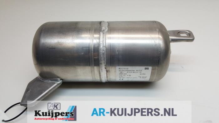 Begagnade Lufttank Mercedes E Estate (S212) E-350 CDI V6 24V BlueEfficiency 4-Matic Pris € 60,00 Marginaltabell erbjuds av Autorecycling Kuijpers