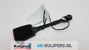 Usagé Insertion ceinture de sécurité avant gauche Opel Astra K Sports Tourer 1.6 CDTI 110 16V Prix € 20,00 Règlement à la marge proposé par Autorecycling Kuijpers