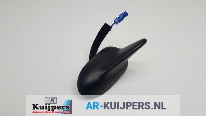 Używane Antena Opel Astra K Sports Tourer 1.6 CDTI 110 16V Cena € 35,00 Procedura marży oferowane przez Autorecycling Kuijpers