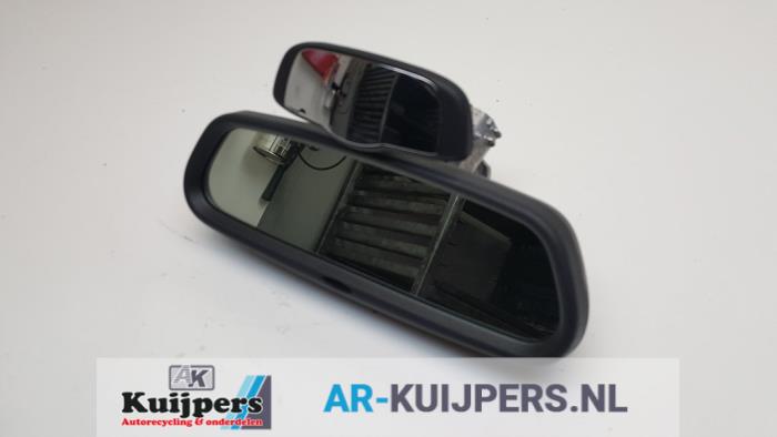 Używane Lusterko wewnetrzne Peugeot 5008 I (0A/0E) 1.6 THP 16V Cena € 29,00 Procedura marży oferowane przez Autorecycling Kuijpers