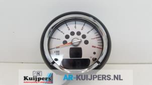 Used Tachometer Mini Clubman (R55) 1.6 16V Cooper Price € 95,00 Margin scheme offered by Autorecycling Kuijpers