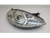 Headlight, right from a Mercedes A (W169), 2004 / 2012 1.5 A-150 5-Drs., Hatchback, 4-dr, Petrol, 1.498cc, 70kW (95pk), FWD, M266920, 2004-06 / 2009-03, 169.031 2005
