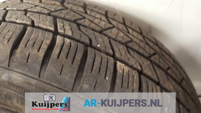 Set of wheels + tyres from a Ford Ka I 1.3i 2007
