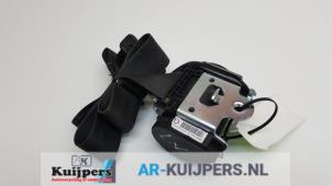 Used Front seatbelt, left Peugeot 307 CC (3B) 2.0 HDIF 16V Price € 85,00 Margin scheme offered by Autorecycling Kuijpers