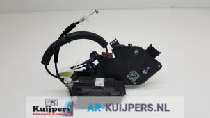 Used Front door lock mechanism 4-door, right Landrover Discovery Sport (LC) 2.0 eD4 150 16V Price € 95,00 Margin scheme offered by Autorecycling Kuijpers