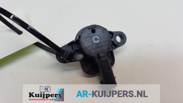 Begagnade Airbagsensor Landrover Discovery Sport (LC) 2.0 eD4 150 16V Pris € 20,00 Marginaltabell erbjuds av Autorecycling Kuijpers