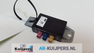 Usagé Antenne amplificateur Landrover Discovery Sport (LC) 2.0 eD4 150 16V Prix € 19,00 Règlement à la marge proposé par Autorecycling Kuijpers