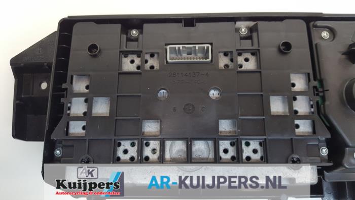 Odometer KM from a Renault Espace (JK) 2.0 dCi 16V 150 FAP . 2010
