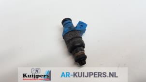 Used Injector (petrol injection) Volvo V40 (VW) 2.0 16V Price € 19,00 Margin scheme offered by Autorecycling Kuijpers
