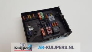 Usagé Boîte à fusibles Audi A3 Sportback (8PA) 1.6 Prix € 25,00 Règlement à la marge proposé par Autorecycling Kuijpers