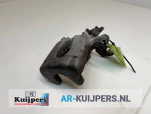 Used Rear brake calliper, left Alfa Romeo 159 Sportwagon (939BX) 2.4 JTDm 20V Price € 35,00 Margin scheme offered by Autorecycling Kuijpers