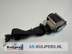 Used Front seatbelt, left Mercedes B (W245,242) 1.5 B-160 16V Price € 45,00 Margin scheme offered by Autorecycling Kuijpers