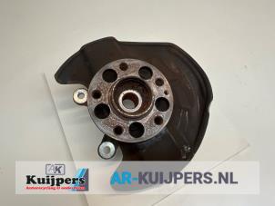 Used Front wheel hub Mercedes B (W245,242) 1.5 B-160 16V Price € 45,00 Margin scheme offered by Autorecycling Kuijpers