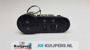 Usados Interruptor luz antiniebla Hyundai i10 (F5) 1.2i 16V Precio € 15,00 Norma de margen ofrecido por Autorecycling Kuijpers