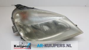Used Headlight, right Mercedes Vaneo (W414) 1.7 CDI 16V Price € 35,00 Margin scheme offered by Autorecycling Kuijpers