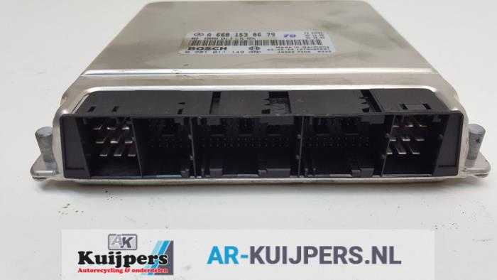 Engine management computer from a Mercedes-Benz Vaneo (W414) 1.7 CDI 16V 2005