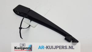 Used Rear wiper arm Peugeot 308 SW (L4/L9/LC/LJ/LR) 1.2 12V e-THP PureTech 110 Price € 13,00 Margin scheme offered by Autorecycling Kuijpers