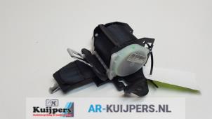 Używane Pas bezpieczenstwa srodkowy tyl Opel Agila (B) 1.0 12V Cena € 14,00 Procedura marży oferowane przez Autorecycling Kuijpers