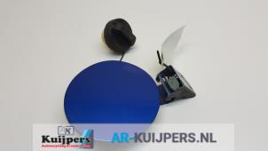 Used Tank cap cover Opel Agila (B) 1.0 12V Price € 10,00 Margin scheme offered by Autorecycling Kuijpers