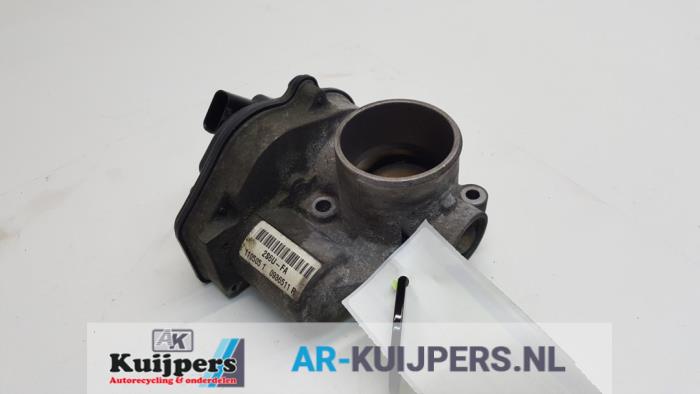 Gebrauchte Drosselklappengehäuse Ford Focus 2 Wagon 1.6 Ti-VCT 16V Preis € 15,00 Margenregelung angeboten von Autorecycling Kuijpers