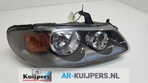 Używane Reflektor prawy Nissan Almera (N16) 1.5 dCi Cena € 75,00 Procedura marży oferowane przez Autorecycling Kuijpers