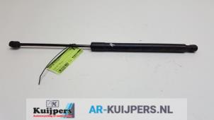 Used Rear gas strut, right Audi SQ5 (8RB) 3.0 TDI V6 24V Price € 15,00 Margin scheme offered by Autorecycling Kuijpers