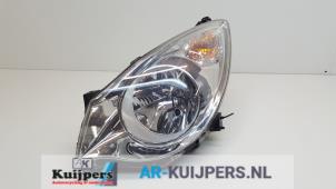 Używane Reflektor lewy Opel Agila (B) 1.0 12V Cena € 115,00 Procedura marży oferowane przez Autorecycling Kuijpers