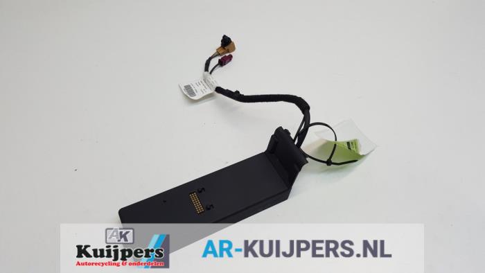 Używane Antena Bluetooth Audi SQ5 (8RB) 3.0 TDI V6 24V Cena € 90,75 Z VAT oferowane przez Autorecycling Kuijpers