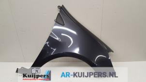 Used Front wing, right Renault Clio III (BR/CR) 1.6 16V Price € 45,00 Margin scheme offered by Autorecycling Kuijpers