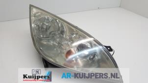 Used Headlight, right Mitsubishi Colt (Z2/Z3) 1.3 16V Price € 35,00 Margin scheme offered by Autorecycling Kuijpers
