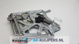 Używane Mechanizm szyby lewej tylnej wersja 2-drzwiowa Opel Astra G (F67) 2.2 16V Cena € 45,00 Procedura marży oferowane przez Autorecycling Kuijpers