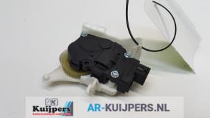 Used Heater valve motor Audi SQ5 (8RB) 3.0 TDI V6 24V Price € 20,00 Margin scheme offered by Autorecycling Kuijpers