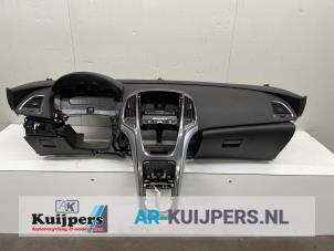 Used Dashboard Opel Astra J Sports Tourer (PD8/PE8/PF8) 1.7 CDTi 16V Price € 200,00 Margin scheme offered by Autorecycling Kuijpers