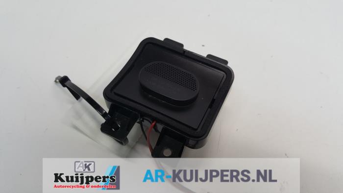 Gebrauchte Temperatursensor innen Bentley Continental Flying Spur 6.0 Speed Preis € 30,00 Margenregelung angeboten von Autorecycling Kuijpers