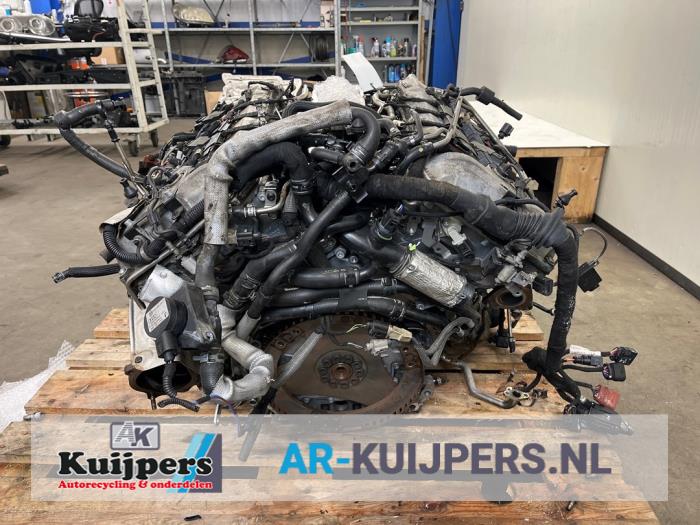 Używane Silnik Bentley Continental Flying Spur 6.0 Speed Cena € 6.000,00 Procedura marży oferowane przez Autorecycling Kuijpers