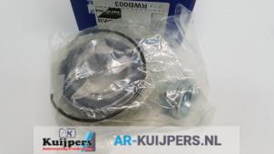 Used Front wheel bearing Renault Clio II (BB/CB) 1.2 16V Price € 12,10 Inclusive VAT offered by Autorecycling Kuijpers