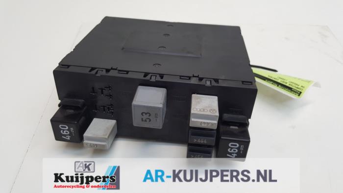 Used Body control computer Volkswagen Passat Variant (3C5) 2.0 TDI 16V 140 Price € 39,00 Margin scheme offered by Autorecycling Kuijpers