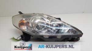 Used Headlight, right Mazda 5 (CR19) 1.8i 16V Price € 49,00 Margin scheme offered by Autorecycling Kuijpers